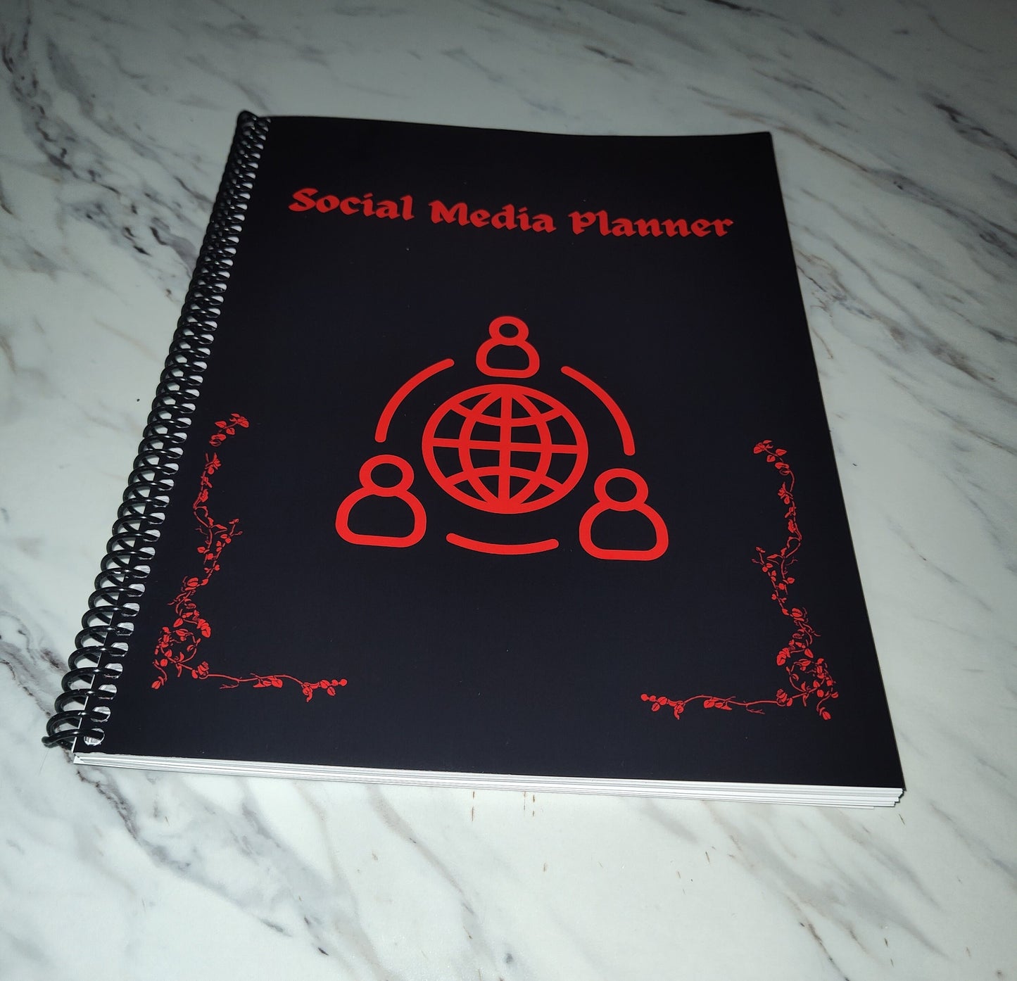 Gothic Social Media Planner - Dark Aesthetic Content Creator Journal & Weekly Posting Guide Posting Organizer,Dark Aesthetic Creator Journal